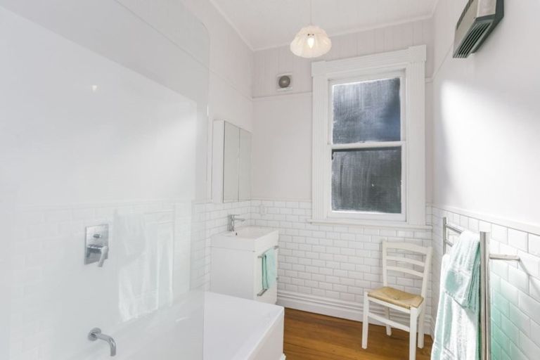 Photo of property in 12 Orchard Street, Wadestown, Wellington, 6012