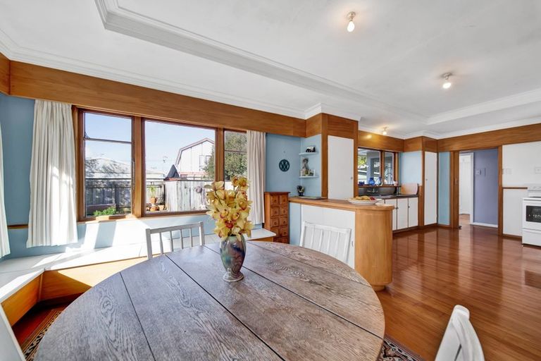 Photo of property in 221 South Road, Spotswood, New Plymouth, 4310