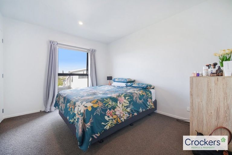 Photo of property in 63 Matawhanga Drive, Wattle Downs, Auckland, 2103