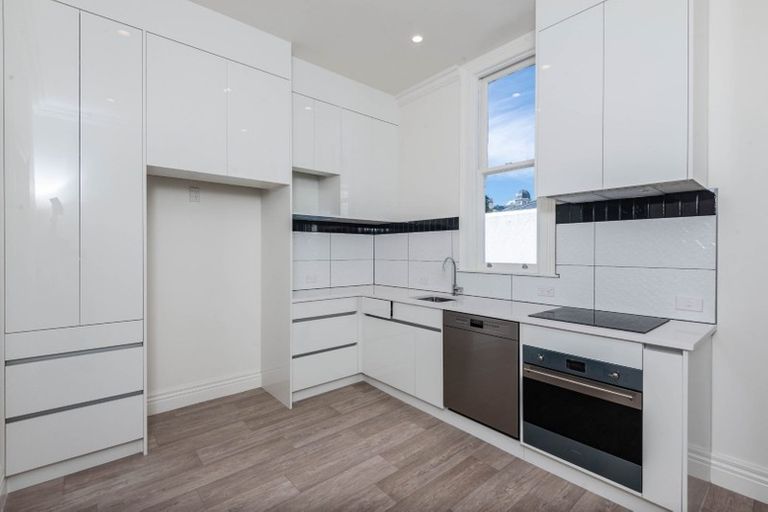 Photo of property in 31 Colombo Street, Newtown, Wellington, 6021