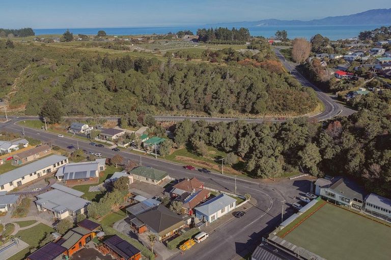 Photo of property in 1 Torquay Street, Kaikoura, 7300