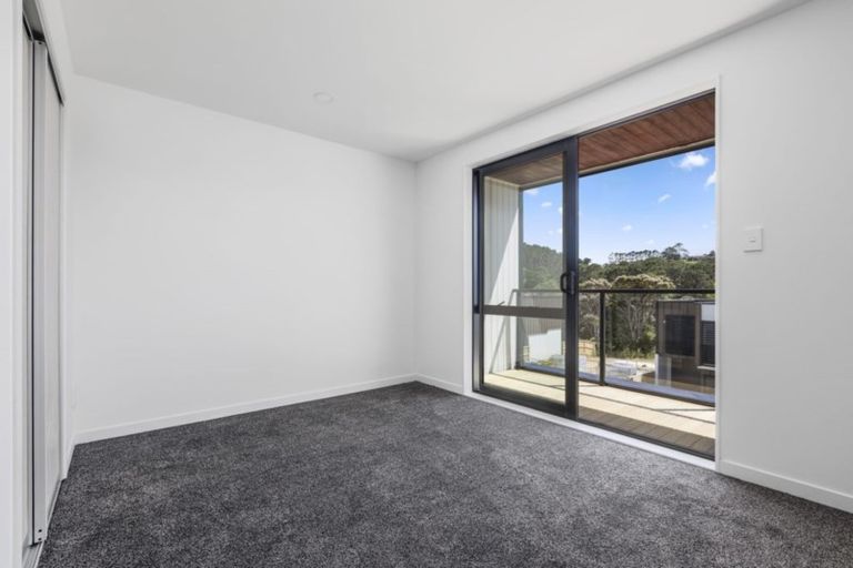Photo of property in 5 Waka Street, Albany Heights, Auckland, 0632