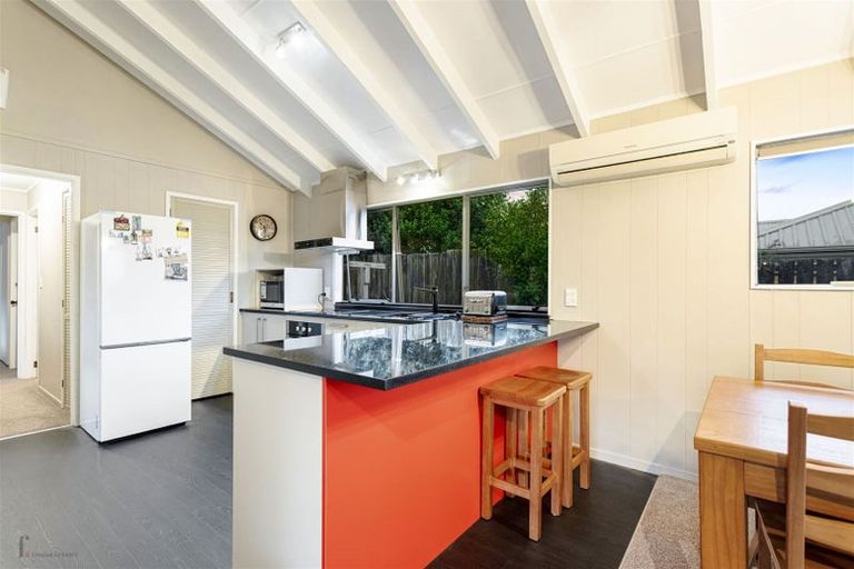 Photo of property in 89a/8 Royal Road, Massey, Auckland, 0614