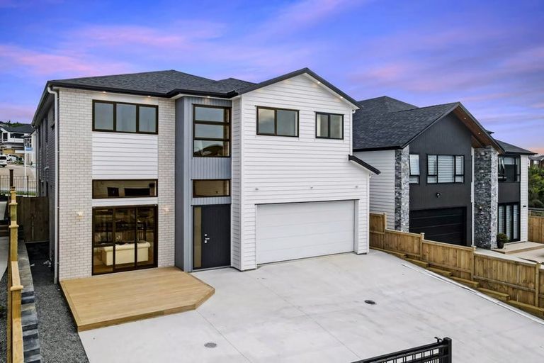 Photo of property in 63 Koromeke Street, Flat Bush, Auckland, 2019