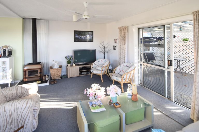 Photo of property in 42 Omahau Crescent, Twizel, 7901