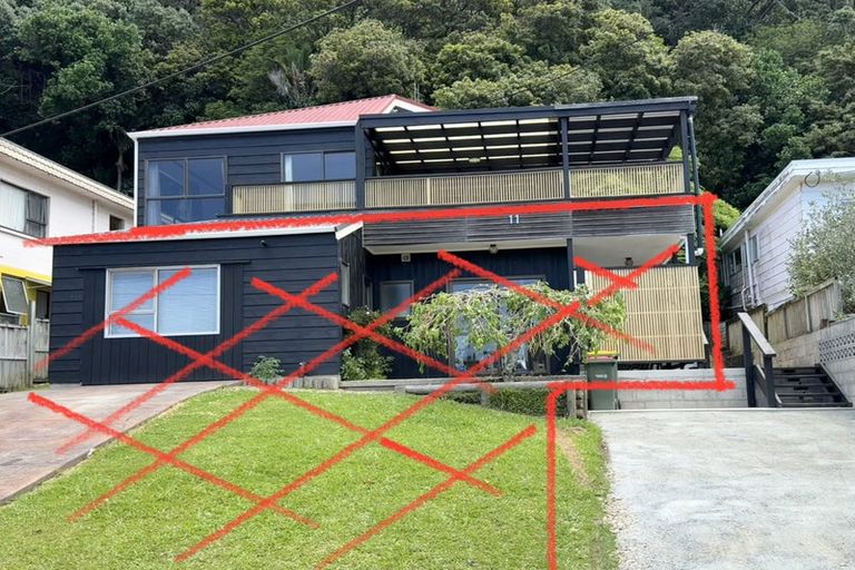 Photo of property in 11 Waiwera Place, Waiwera, Orewa, 0994