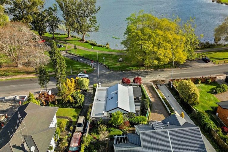 Photo of property in 11 Lake Domain Drive, Frankton, Hamilton, 3204