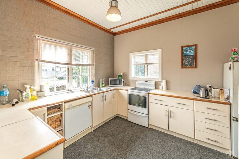 Photo of property in 34 Carlton Avenue, Gonville, Whanganui, 4500