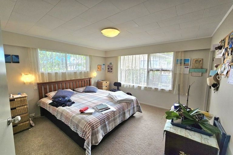 Photo of property in 5 Cargill Place, Frankleigh Park, New Plymouth, 4310