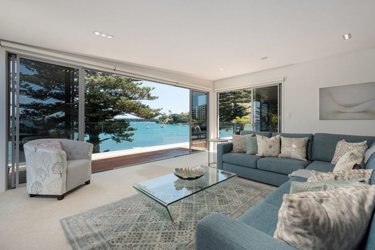 Photo of property in 11 The Mall, Mount Maunganui, 3116