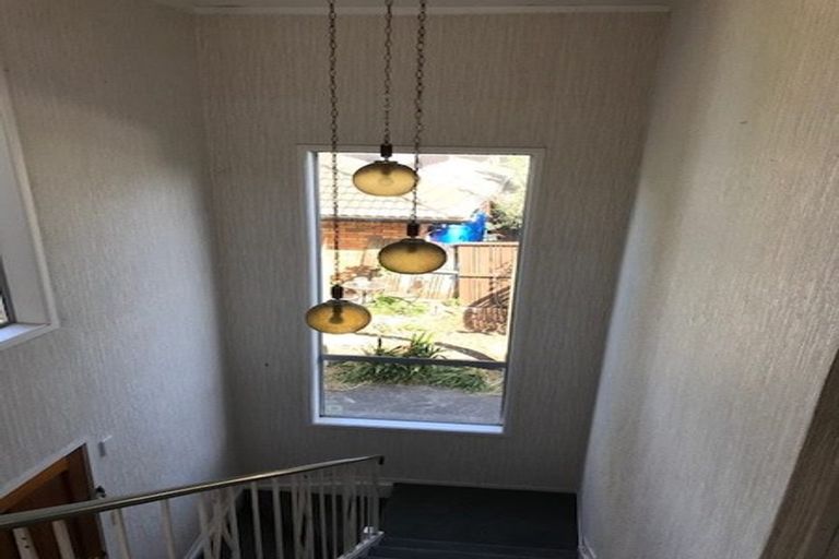 Photo of property in 2/31 Mccrystal Avenue, Bucklands Beach, Auckland, 2012