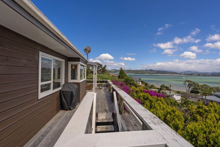 Photo of property in 23 Haddon Crescent, Whitianga, 3510