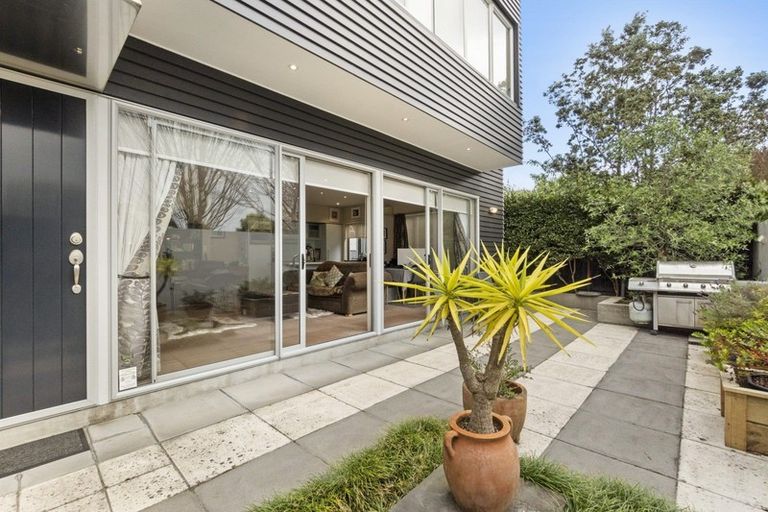 Photo of property in 23u5 Marama Street, Frankton, Hamilton, 3204