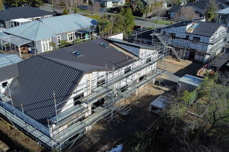 Photo of property in 220 Geraldine Street, Edgeware, Christchurch, 8013