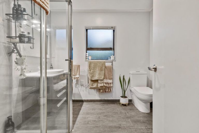 Photo of property in 6 Daytona Road, Henderson, Auckland, 0610