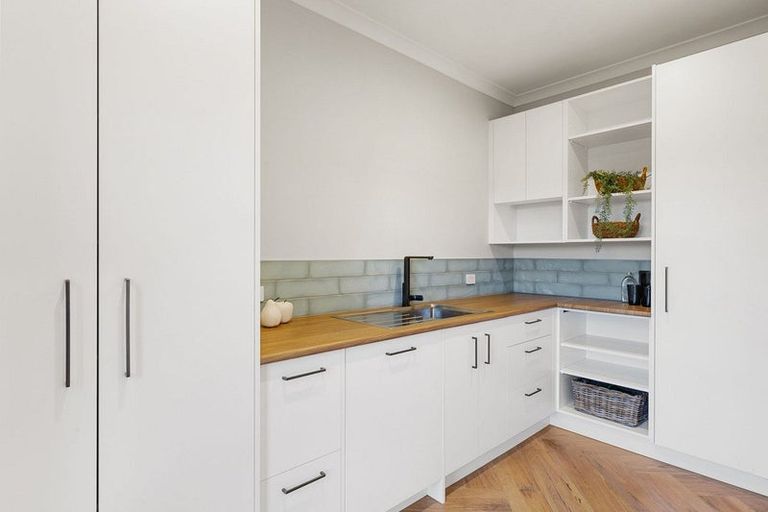 Photo of property in 99 Peake Road, Cambridge, 3493