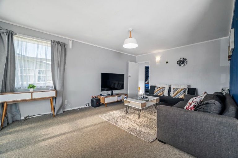 Photo of property in 20 Fenruss Street, Fairy Springs, Rotorua, 3015