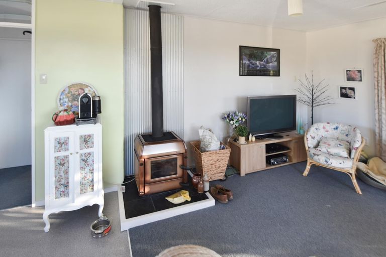 Photo of property in 42 Omahau Crescent, Twizel, 7901