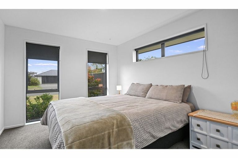 Photo of property in 32 Navy Loop, Rolleston, 7614