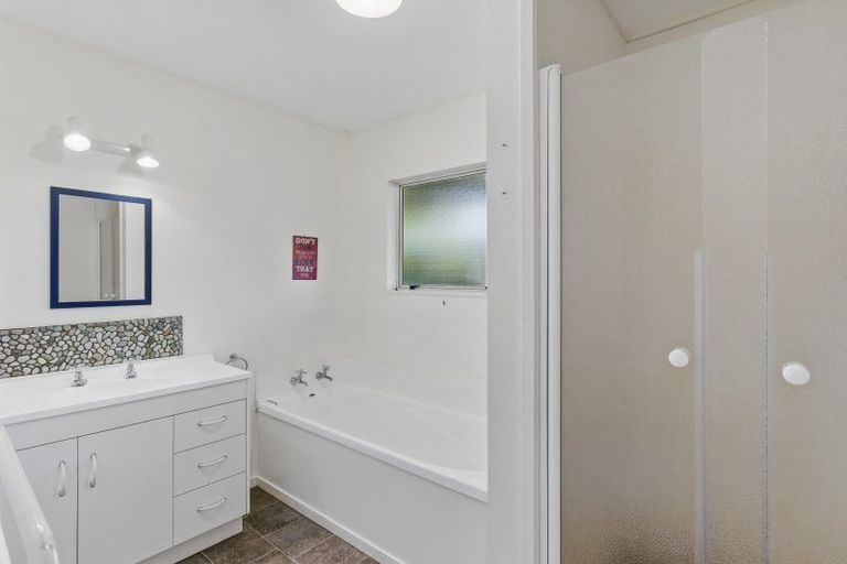 Photo of property in 9 Takitimu Street, Waitarere Beach, Levin, 5510