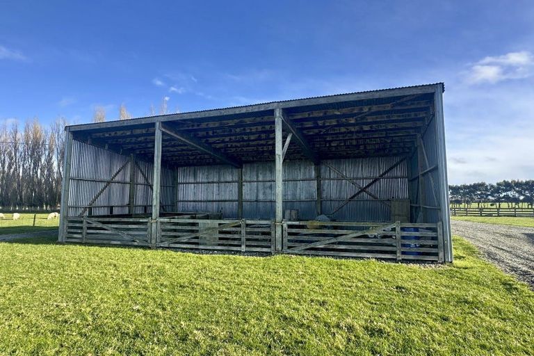 Photo of property in 748 Makarewa Browns Road, Ryal Bush, Invercargill, 9876