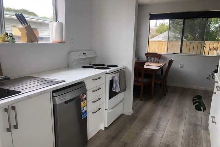 Photo of property in 64a Te Rauparaha Street, Otaki, 5512