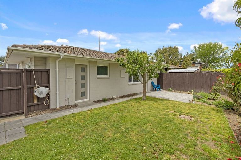 Photo of property in 5 Sarabande Avenue, Redwood, Christchurch, 8051