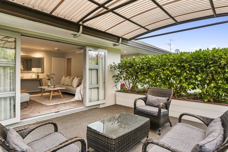 Photo of property in 14 Meredith Way, Paraparaumu Beach, Paraparaumu, 5032