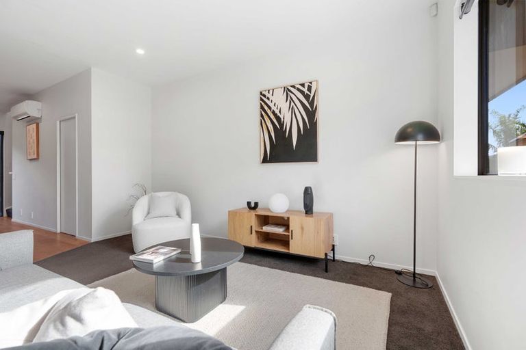 Photo of property in 21b Chippendale Crescent, Birkdale, Auckland, 0626