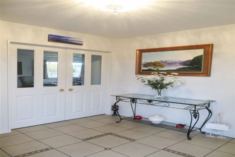 Photo of property in 8 Takahe Terrace, Gore, 9710