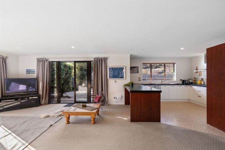 Photo of property in 9b Juno Place, Wanaka, 9305