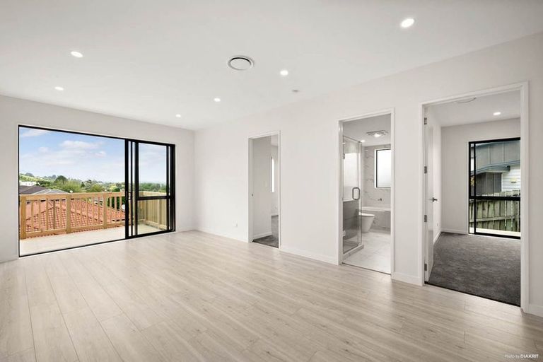 Photo of property in 59 Kirikiri Drive, Papakura, 2110