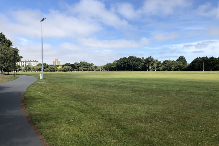 Photo of property in 1/19 Newbridge Place, Ilam, Christchurch, 8041