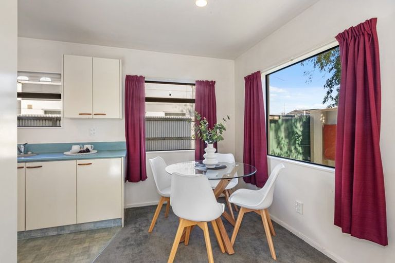 Photo of property in 42 Stanmore Road, Phillipstown, Christchurch, 8011