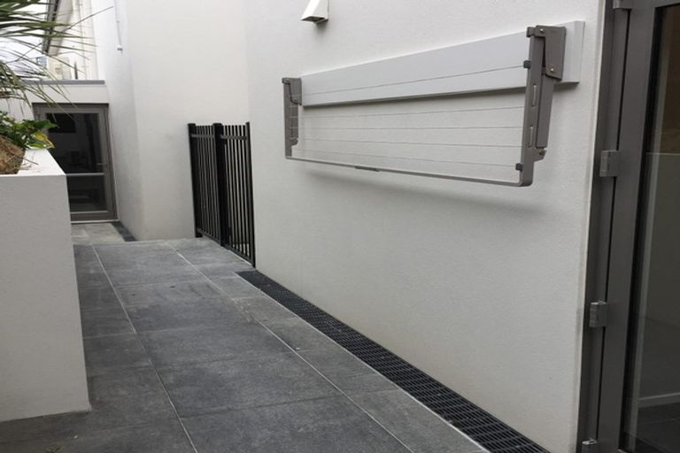 Photo of property in 8/155 Peterborough Street, Christchurch Central, Christchurch, 8013