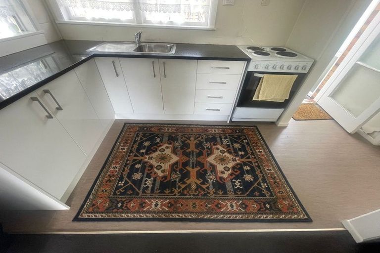 Photo of property in 2/68 Great South Road, Manurewa, Auckland, 2102