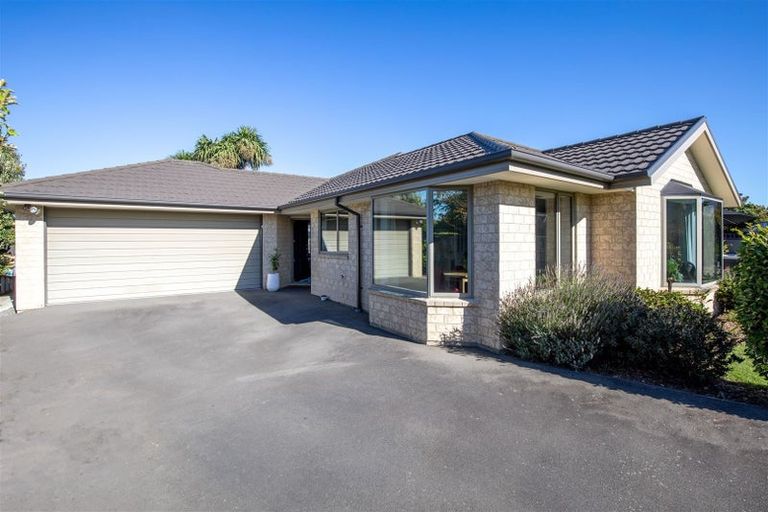Photo of property in 7 Pollock Place, Rolleston, 7614
