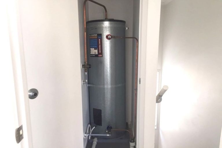 Photo of property in St Claire Village, 210/172 Mcleod Road, Te Atatu South, Auckland, 0610