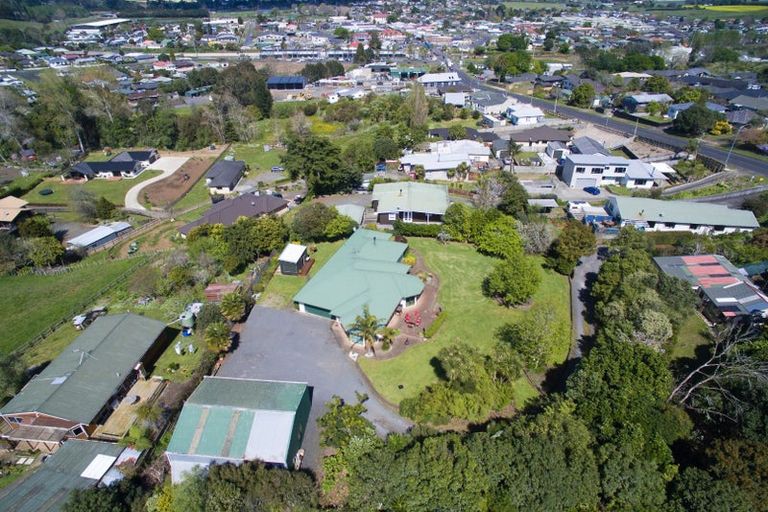 Photo of property in 32 Harrisville Road, Tuakau, 2121