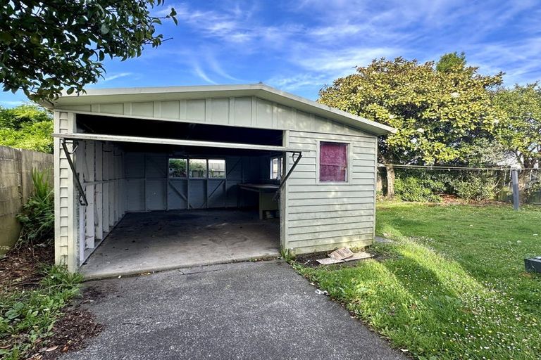 Photo of property in 60 Karamu Crescent, Wainuiomata, Lower Hutt, 5014