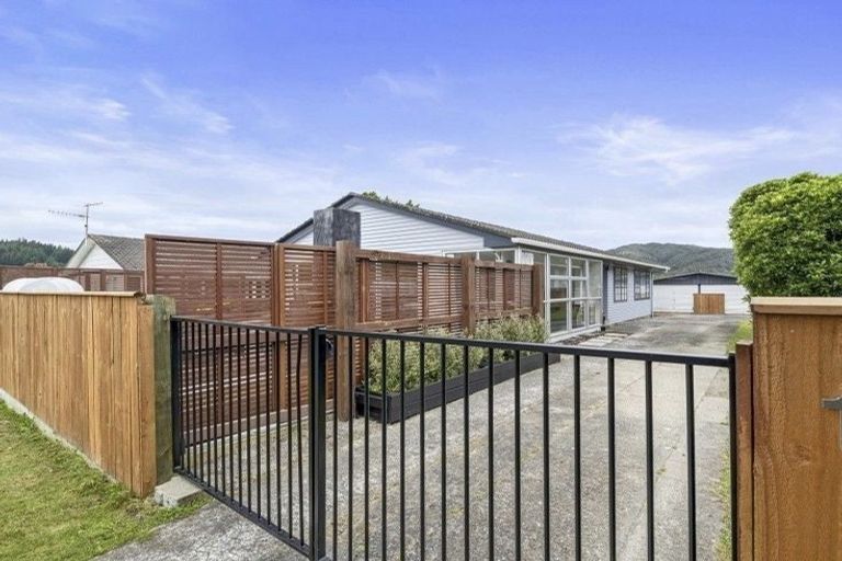Photo of property in 13 Kaponga Street, Wainuiomata, Lower Hutt, 5014