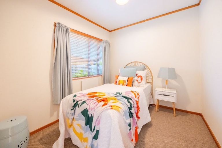 Photo of property in 2/411 Eastbourne Street East, Hastings, 4122