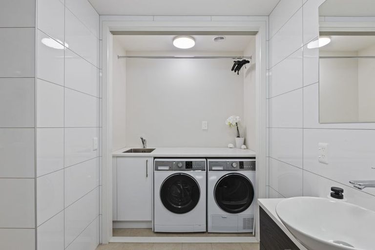 Photo of property in 90 Panorama Heights, Orewa, 0931