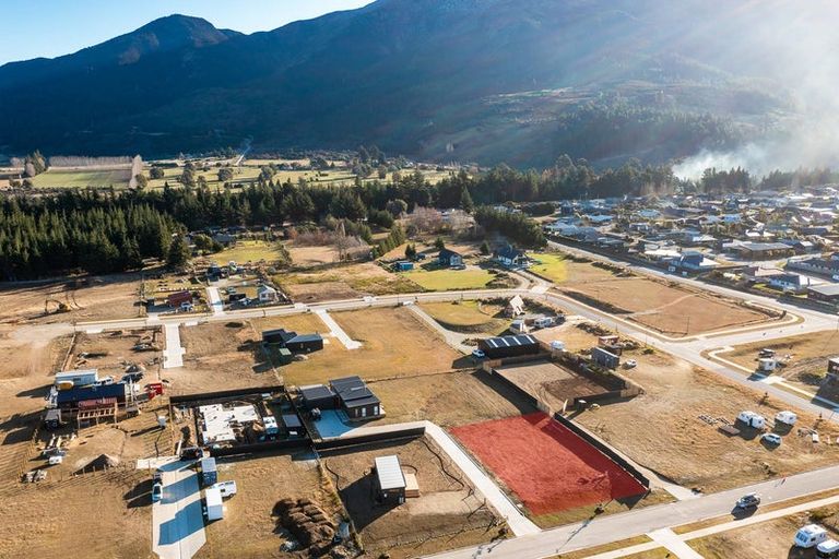 Photo of property in 10 Lost Burn Road, Lake Hawea, 9382