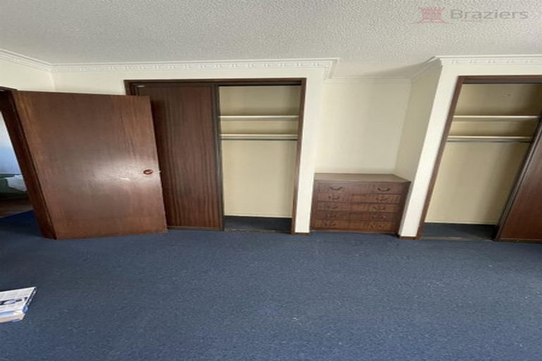 Photo of property in 250 Centaurus Road, Saint Martins, Christchurch, 8022