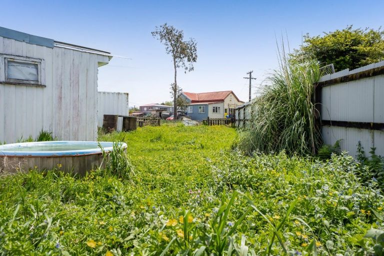 Photo of property in 2 Whitcombe Terrace, Midhirst, Stratford, 4394