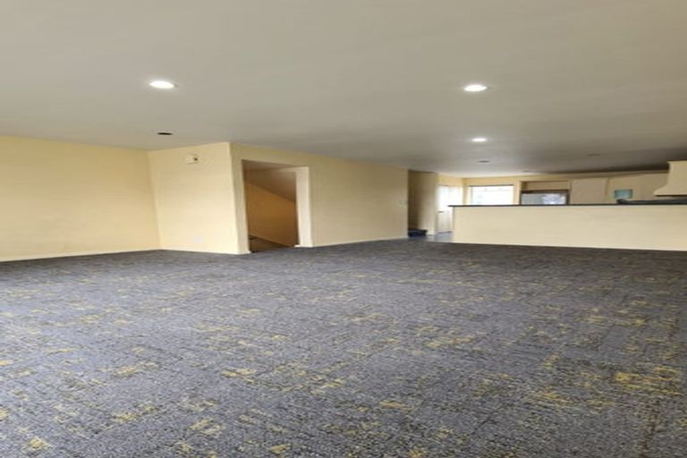 Photo of property in 10 Colombo Street, Hokowhitu, Palmerston North, 4410