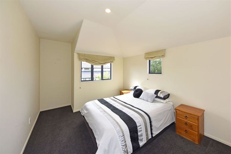 Photo of property in 8 Janal Place, Northwood, Christchurch, 8051