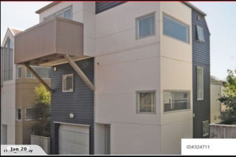 Photo of property in 12u3 Agra Crescent, Khandallah, Wellington, 6035