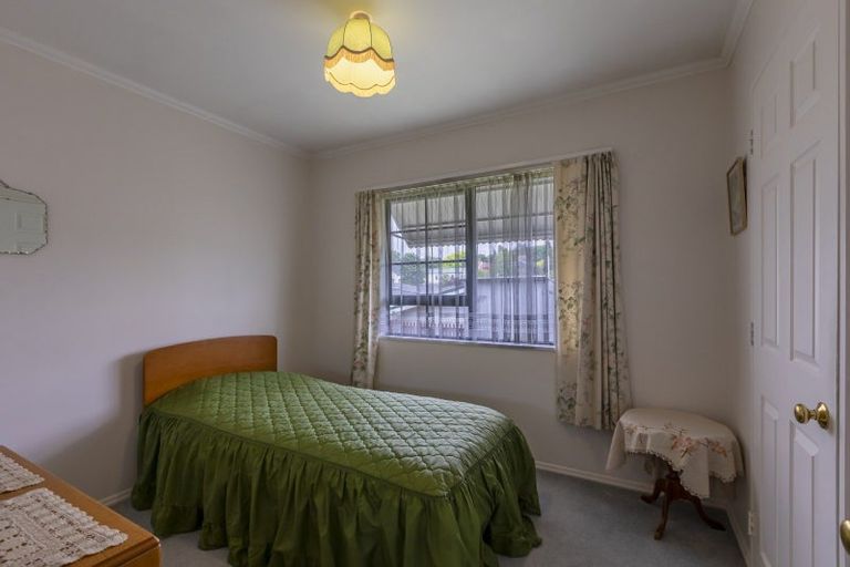 Photo of property in 11 Church Lane, Waipukurau, 4200